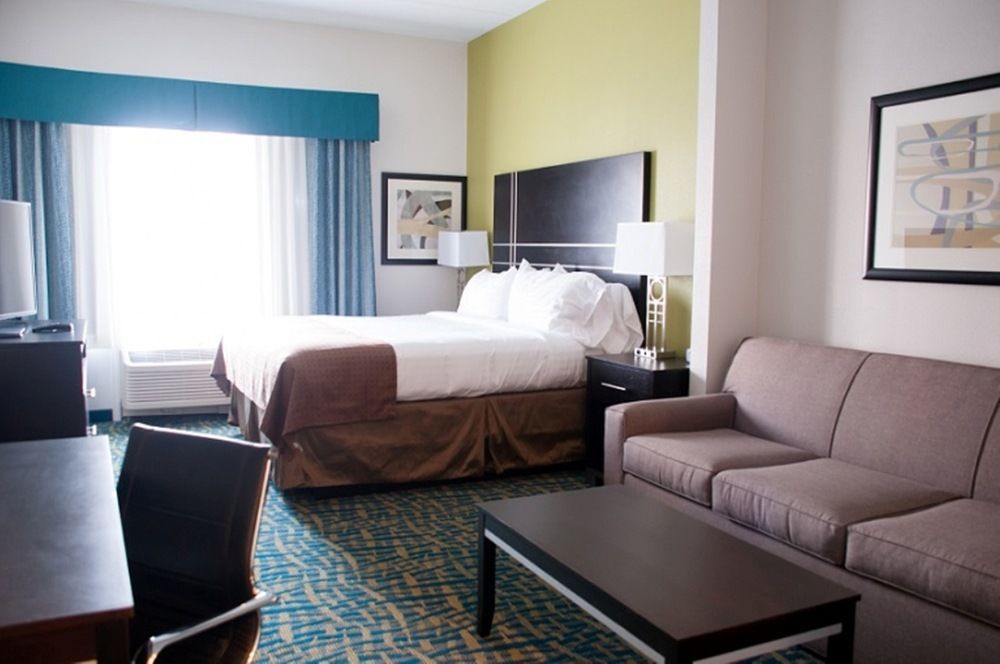Hotel Savannah South - I-95 Gateway By Ihg