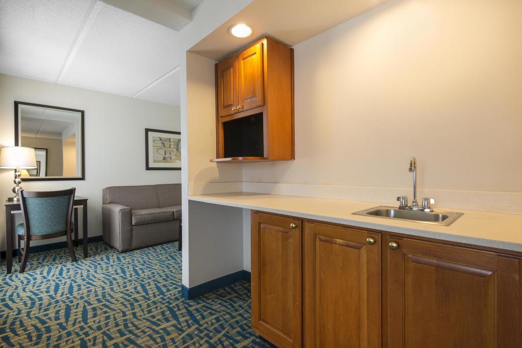 Savannah South - I-95 Gateway By Ihg Hotel
